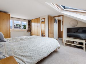 Photo 25- click for photo gallery